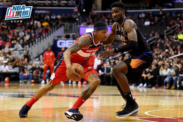 在这个充满 在这个充满