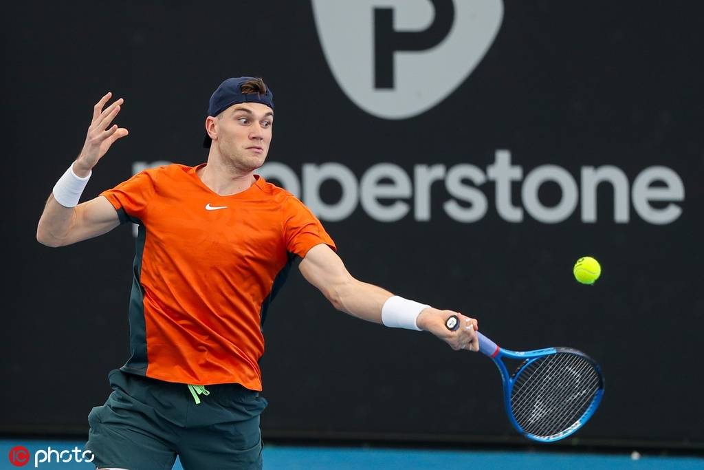 中国足球已 中国足球已